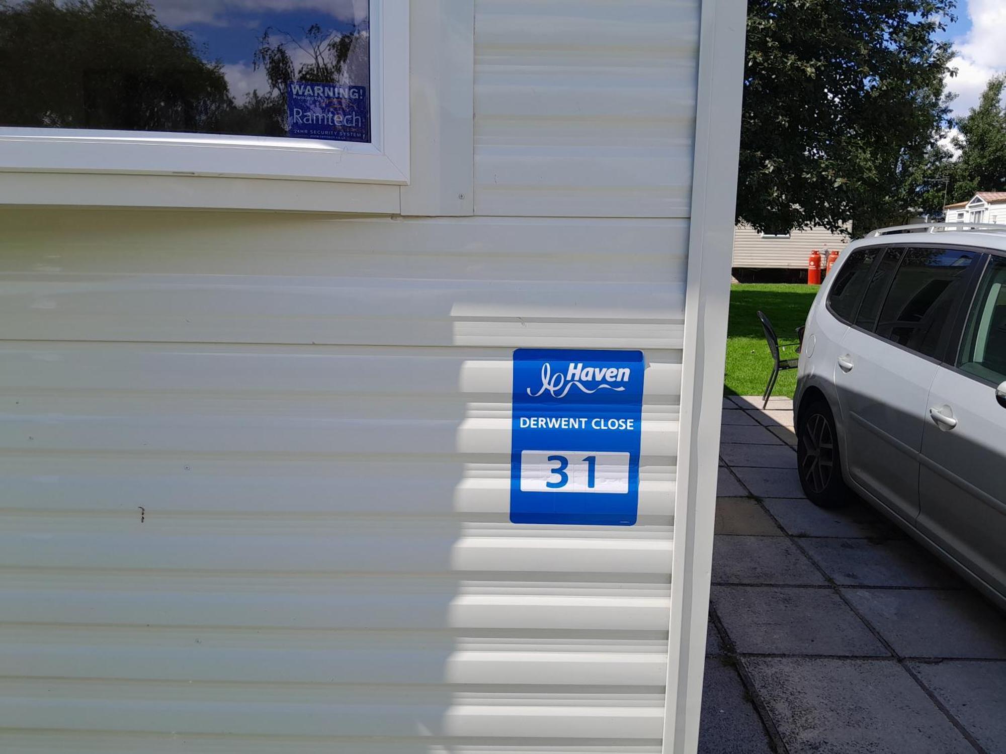 Ye Old'E Man Lake District Grange-Over-Sands Exterior photo